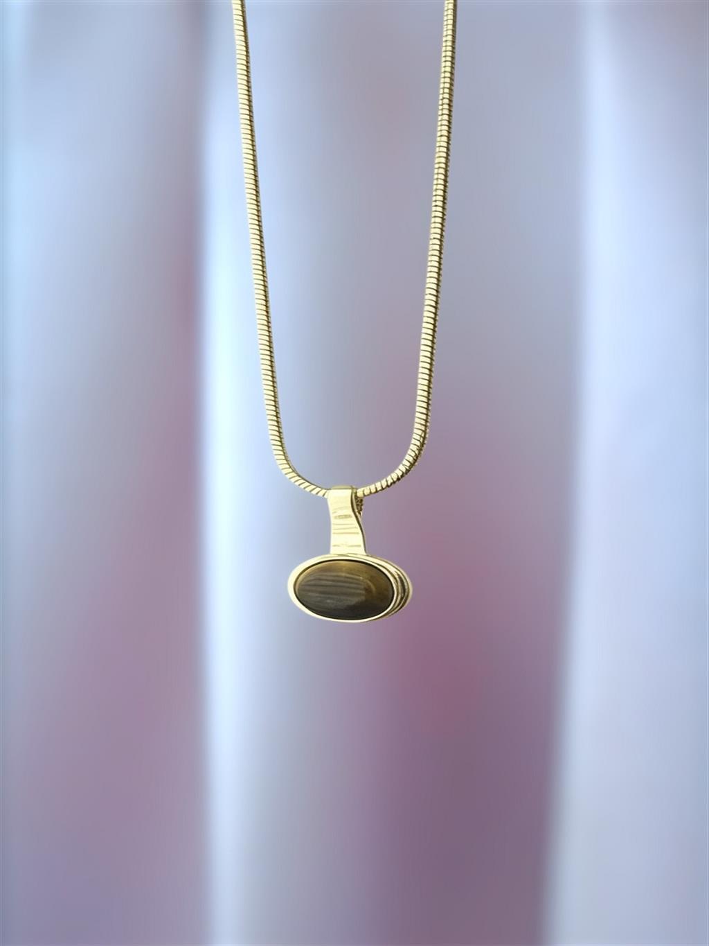 ÖZEL SERİ Kahve Doğal Taş Plakalı Gold Kolye