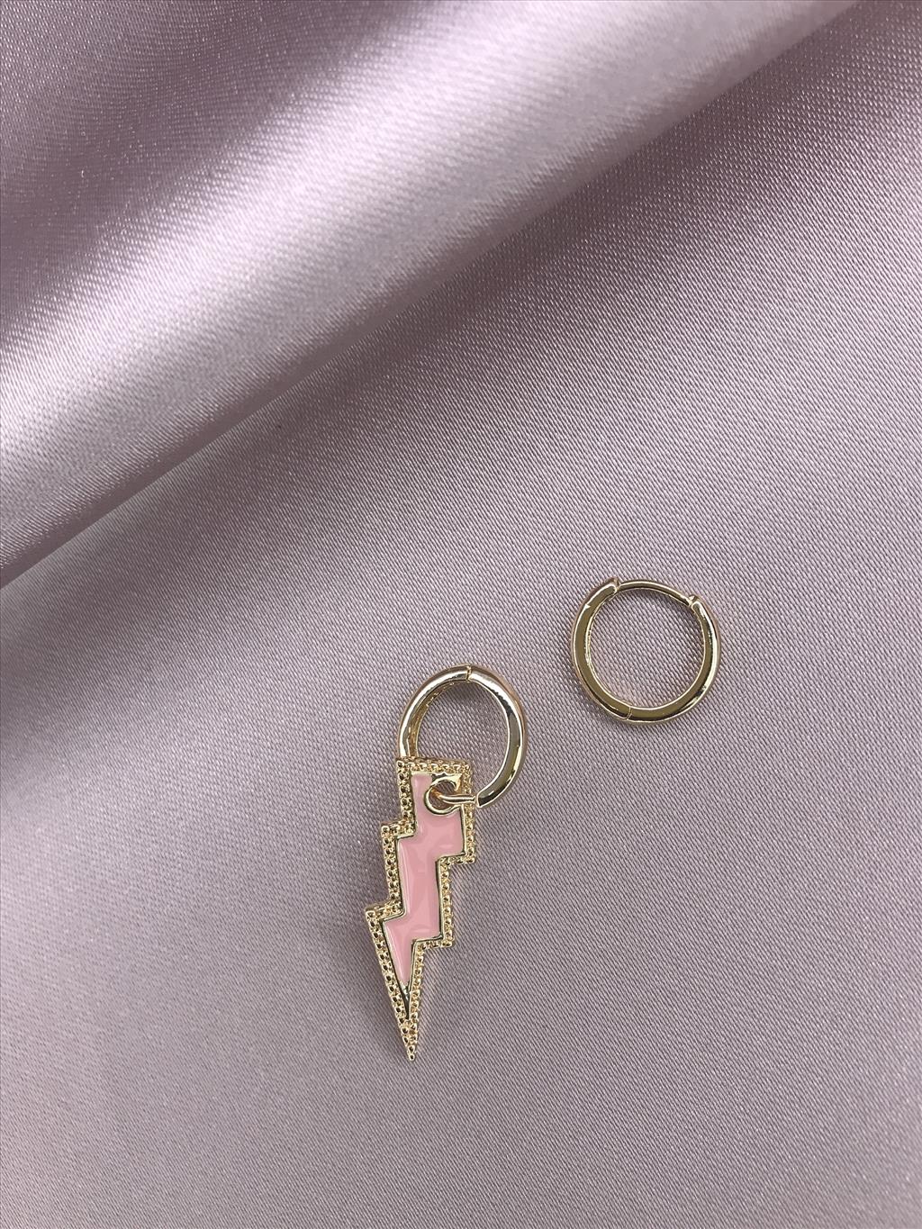 Pink Bolt Küpe