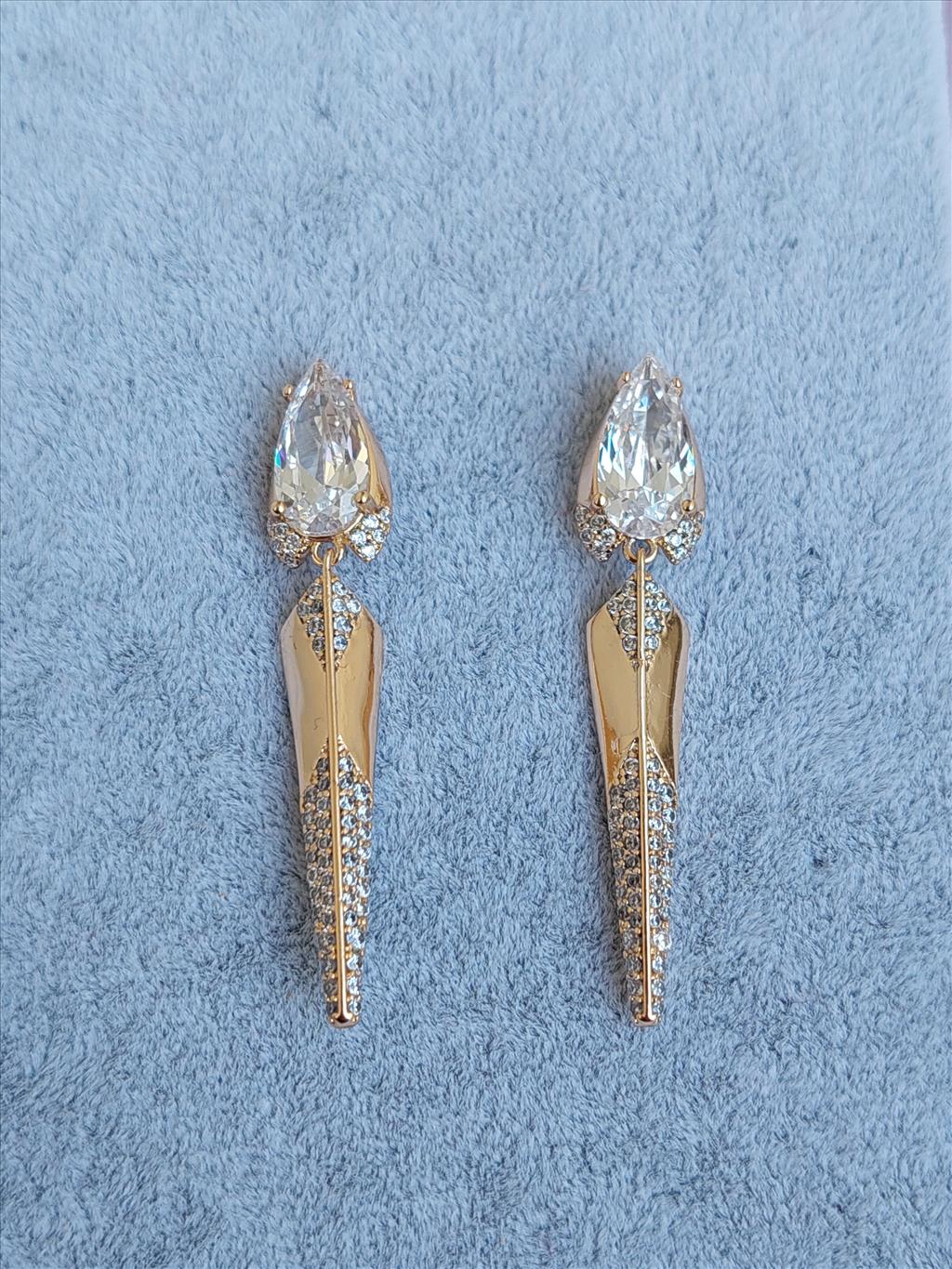 XUPİNG Peak Gold Küpe+i