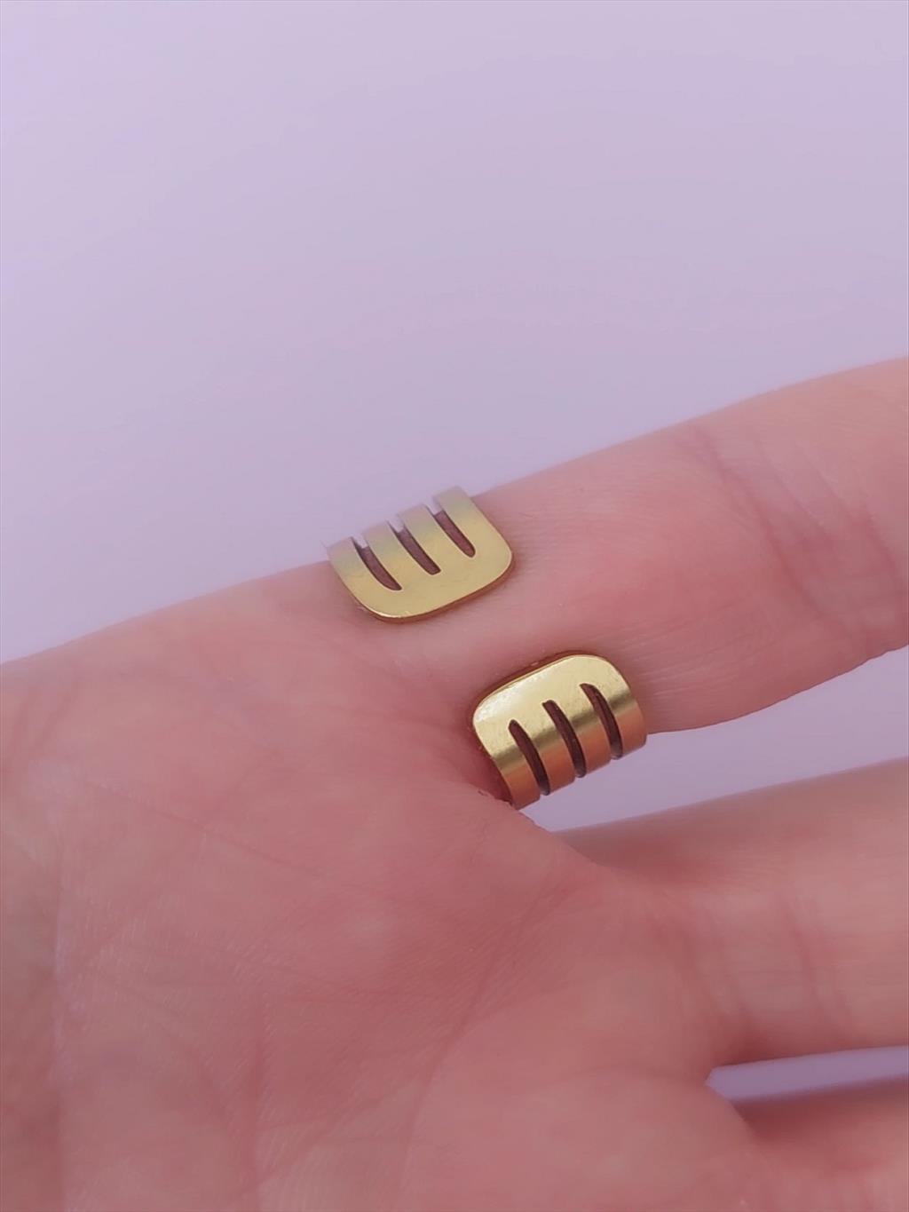 ÇELİK Çizgi Modelli Gold Yüzük+i