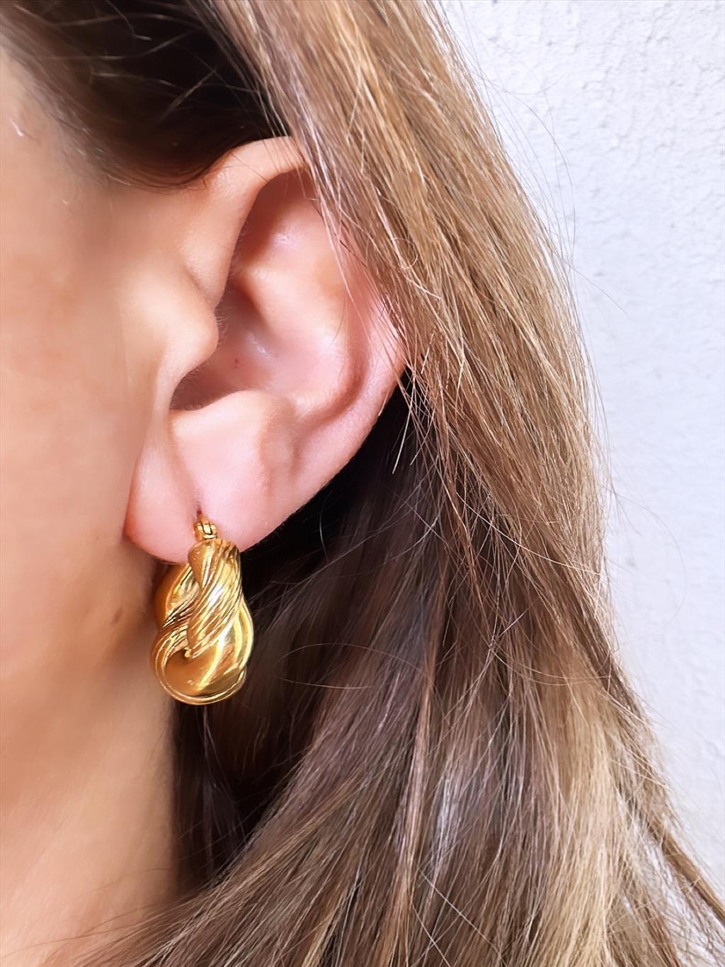 ÇELİK Çizgi Burgu Gold Küpe+i