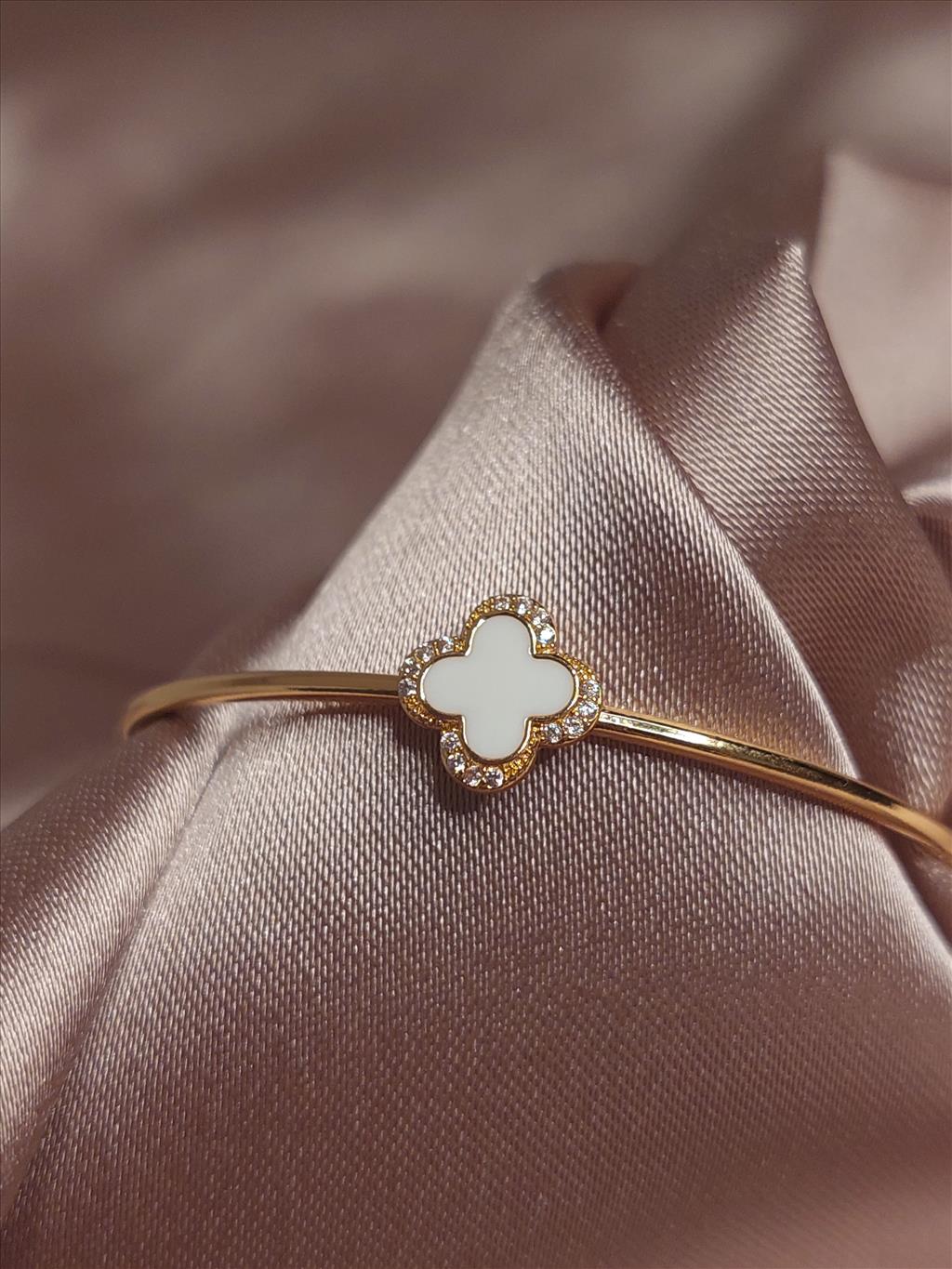 TASARIM ÖZEL SERİ Gold Beyaz Yonca Baby Bileklik+i