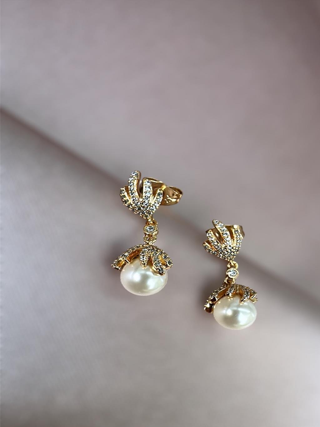 XUPİNG Elegance Soft Gold Küpe