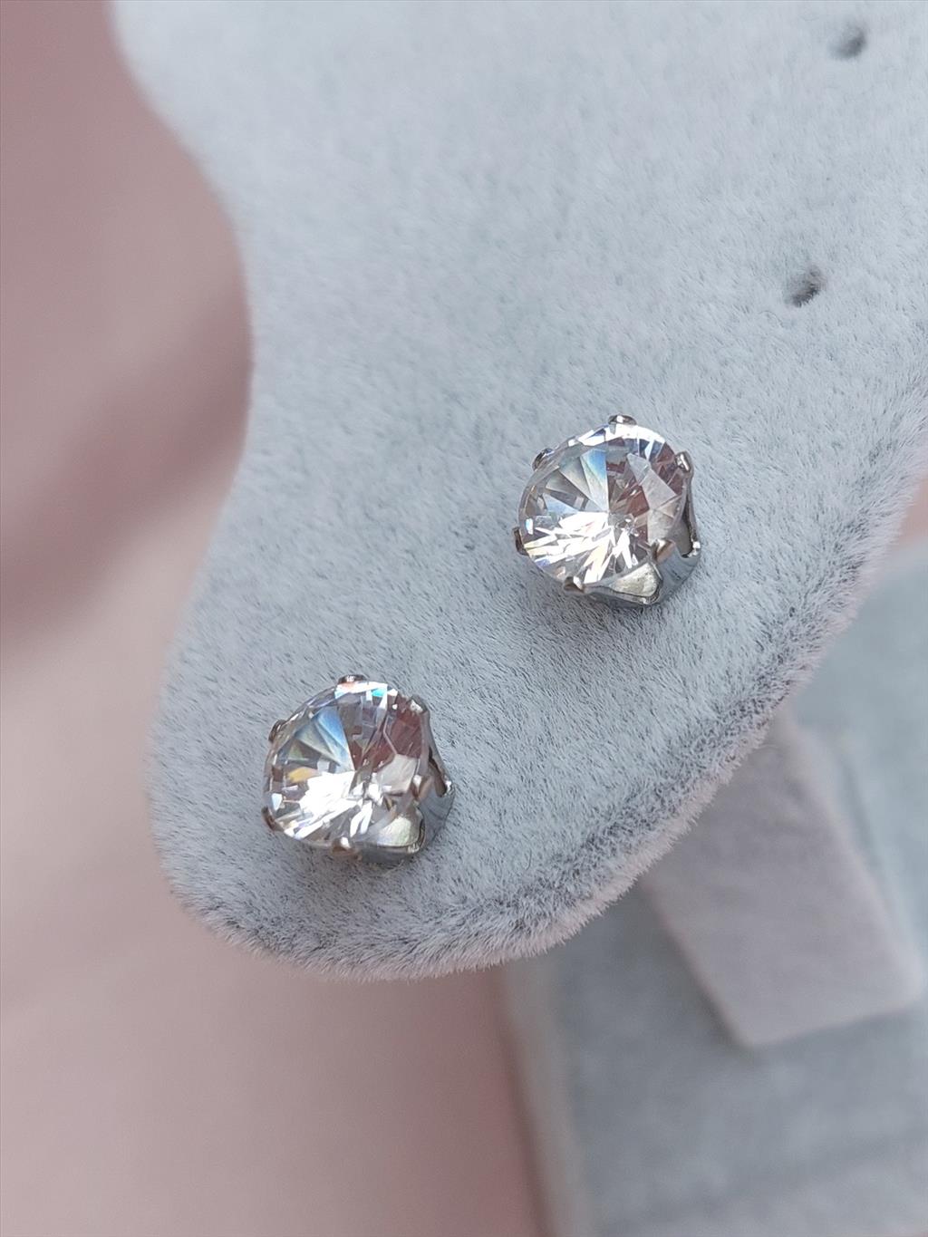 ÇELİK Beyaz İri Taş Silver Küpe