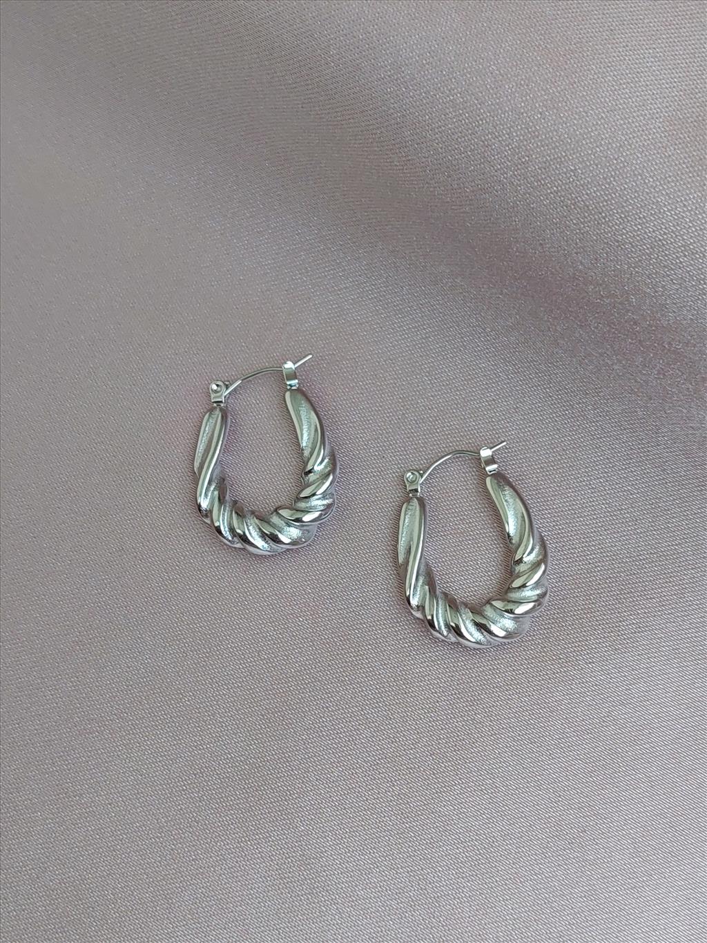 ÇELİK Oval Burgu Silver Küpe