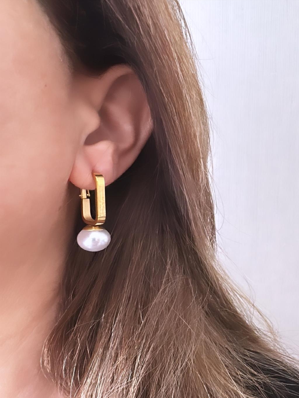 ÇELİK Beyaz Top İnci Sallantılı Gold Küpe+i