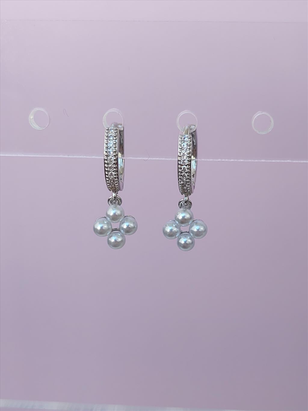 Özel Seri Rodyum İnci Çiçek Silver Küpe+i
