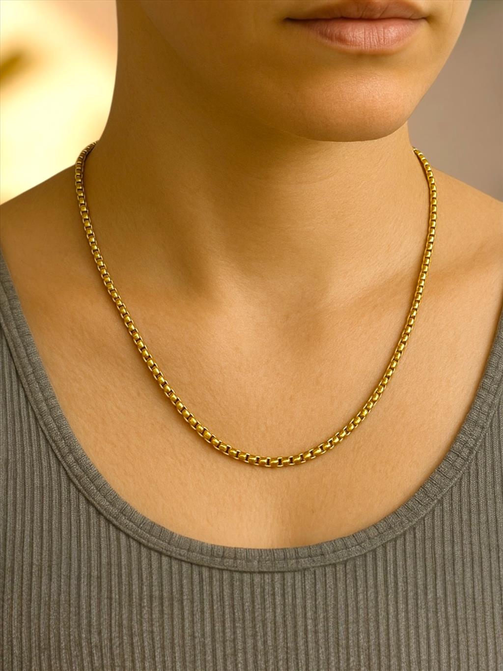 ÇELİK Mini Kare Geçmeli Gold Kolye