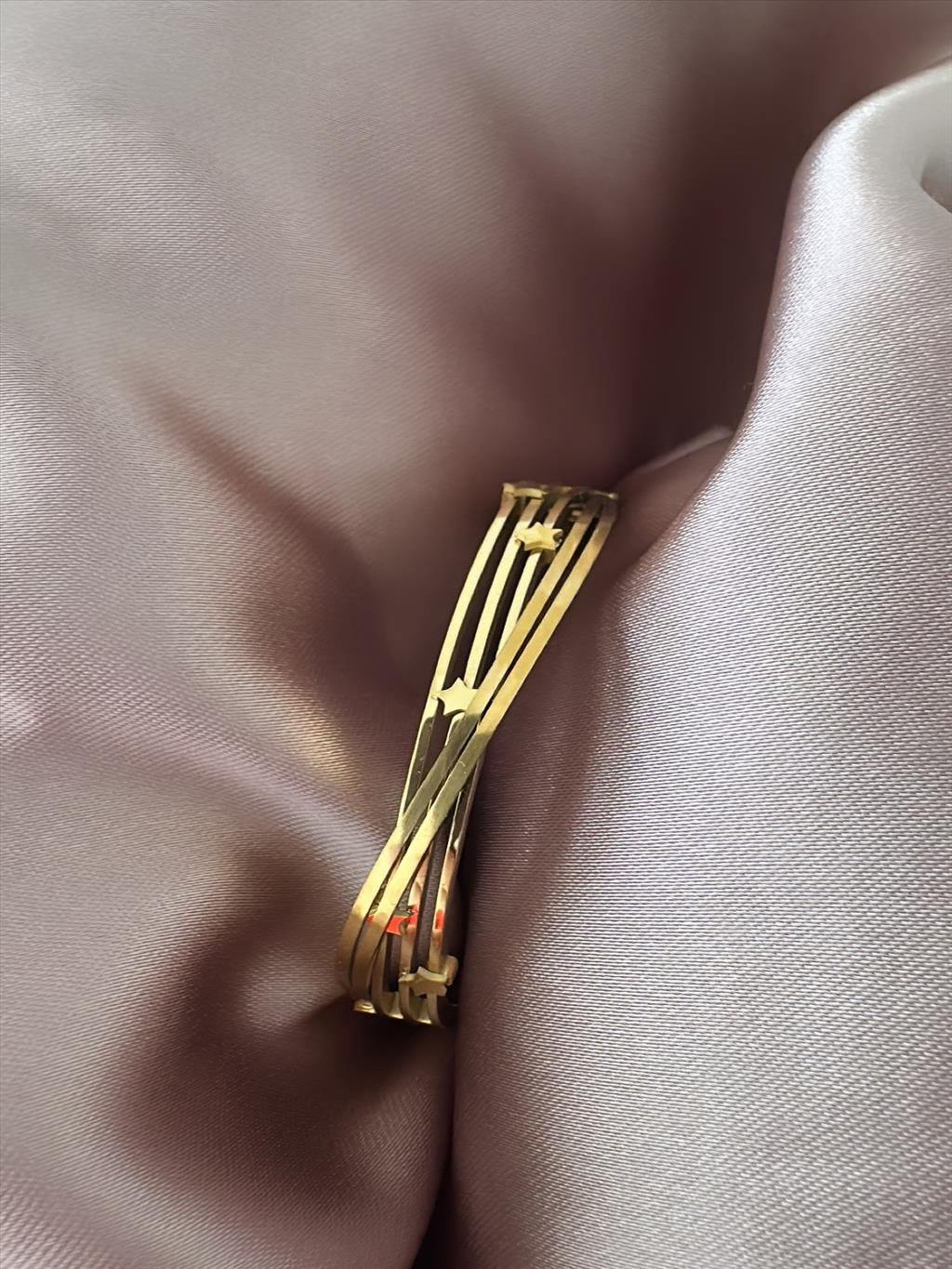 ÇELİK Yıldızlı Gold Kelepçe Bileklik (Çap: 6cm-Çevresi: 21cm)